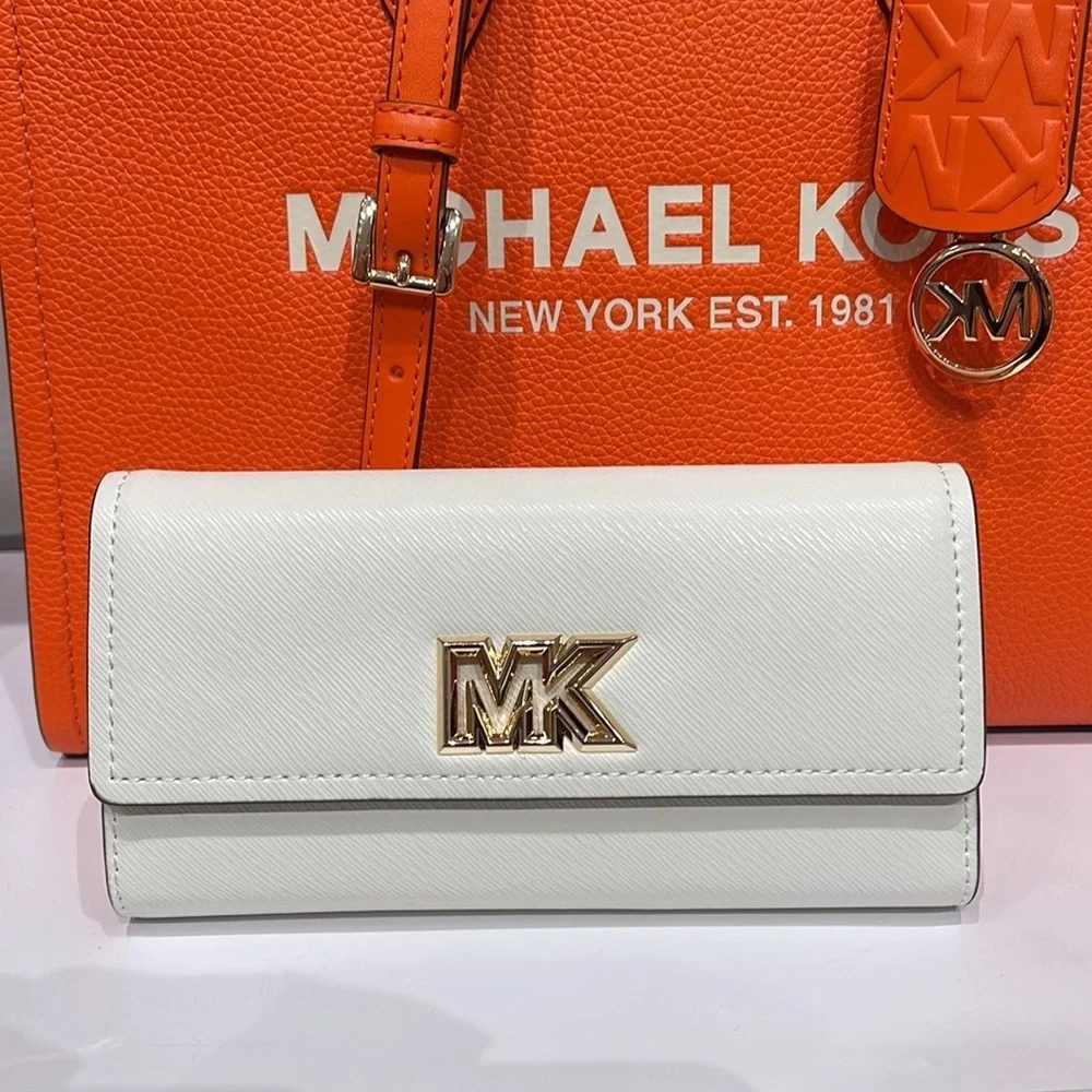 Michael Kors Mimi Large Saffiano Leather Bi-Fold Continental Wallet
Optic White - Picture 5 of 16